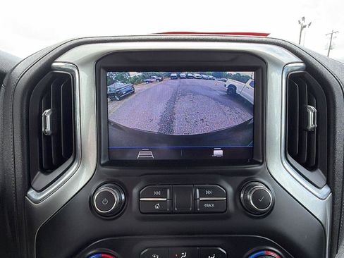 Certified 2021 Chevrolet Silverado 1500 LT w/ Bed Protection Package AWD/4WD image 29