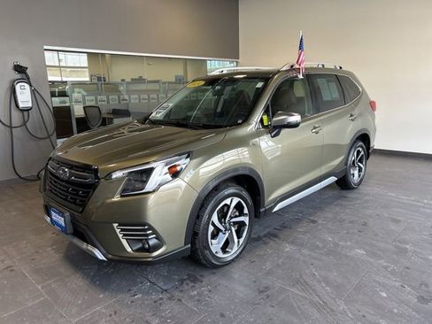 Used 2024 Subaru Forester Touring image 39