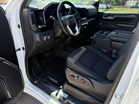 Used 2023 GMC Sierra 1500 SLE AWD/4WD image 21