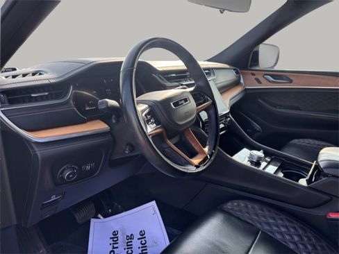 Used 2021 Jeep Grand Cherokee L Summit image 14