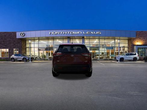 Used 2025 Toyota RAV4 XLE w/ Convenience Package AWD/4WD image 20