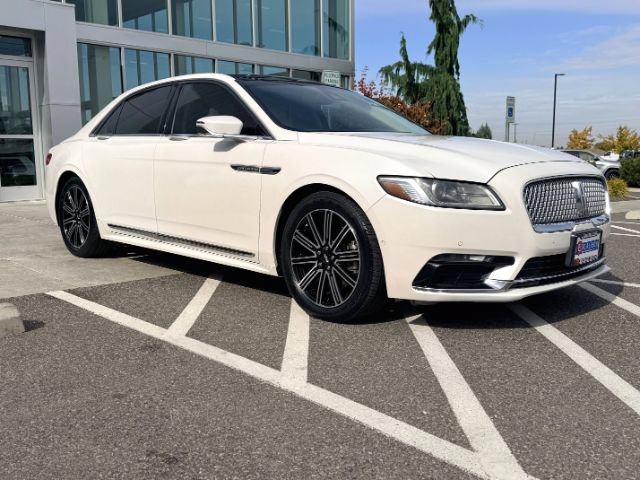 Used 2017 Lincoln Continental Reserve w/ Technology Package AWD/4WD image 4