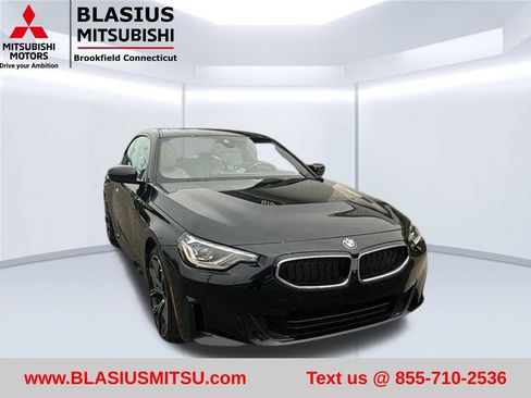 Used 2023 BMW 230i xDrive Coupe w/ Premium Package AWD/4WD image 5