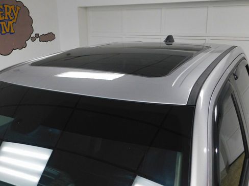 Used 2020 RAM 1500 Laramie image 24