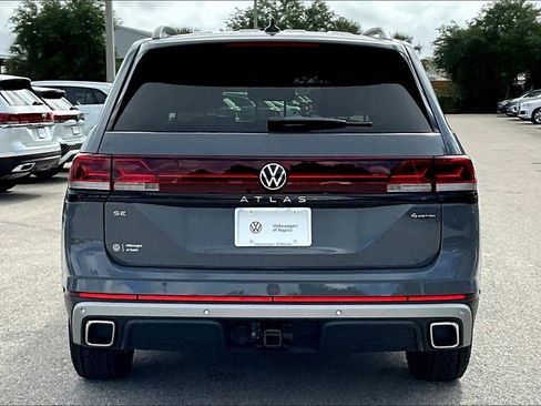 New 2026 Volkswagen Atlas Peak Edition AWD/4WD image 6
