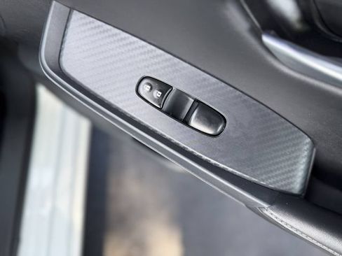 Used 2025 Nissan Sentra SV FWD image 29