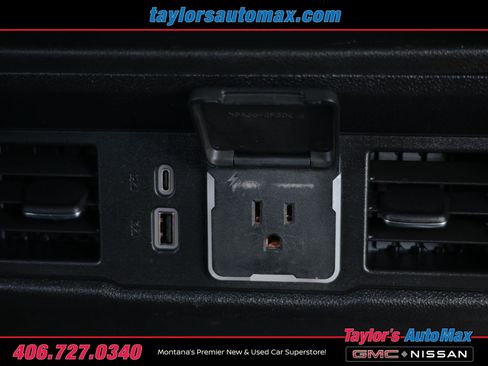 Used 2024 GMC Sierra 2500 SLE w/ SLE Value Package AWD/4WD image 30