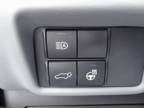 Certified 2020 Toyota Highlander Limited image 11