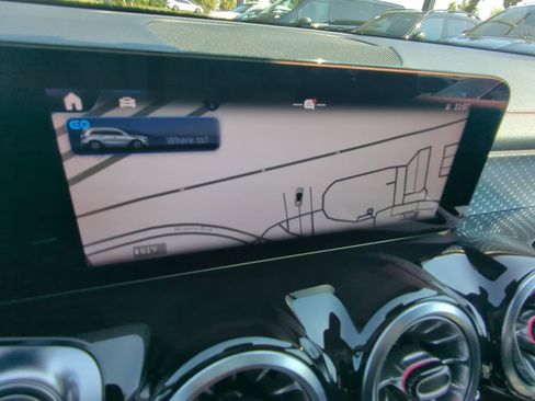 Certified 2024 Mercedes-Benz EQB 300 4MATIC image 8