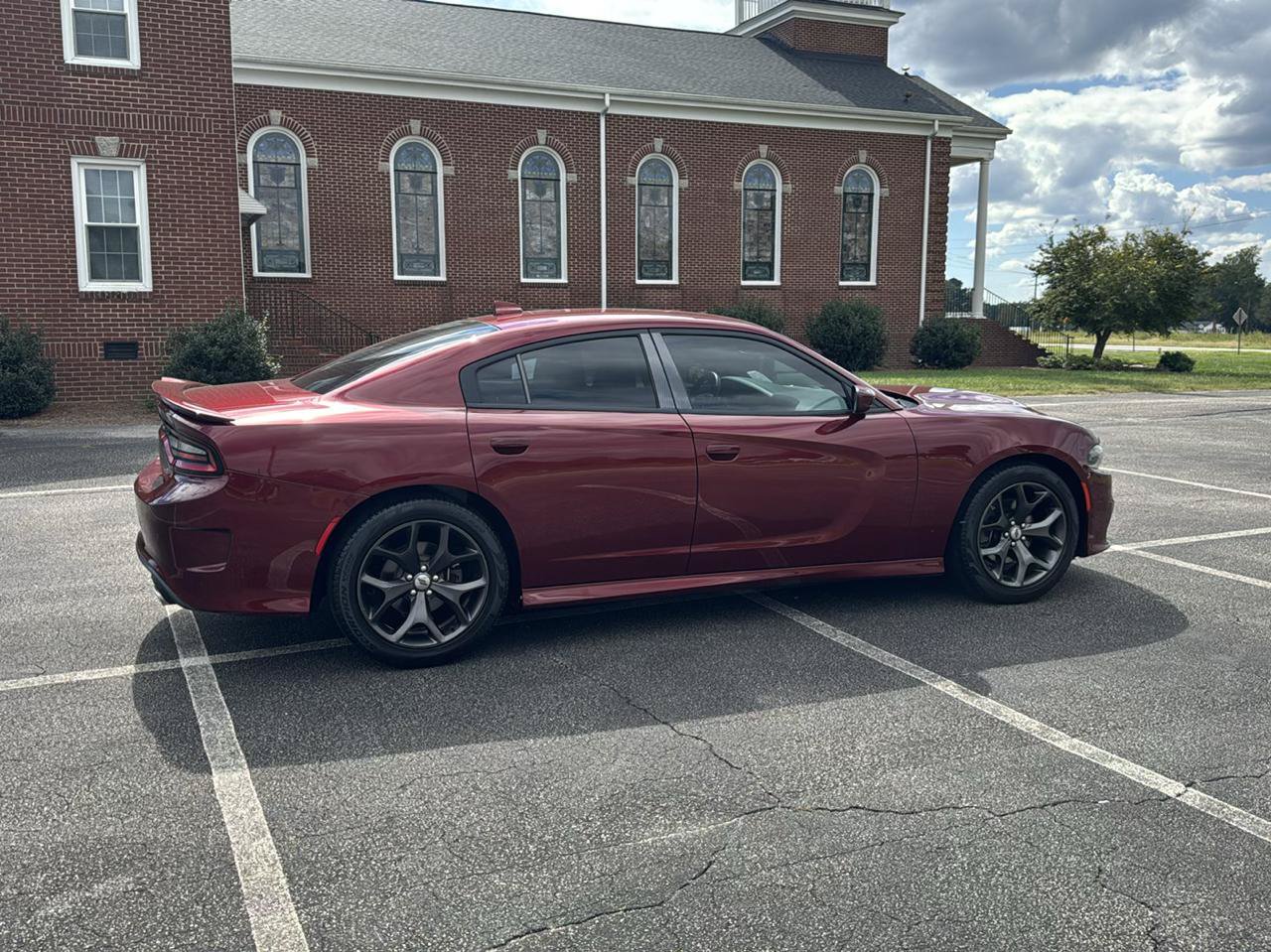 Used 2019 Dodge Charger GT RWD image 4