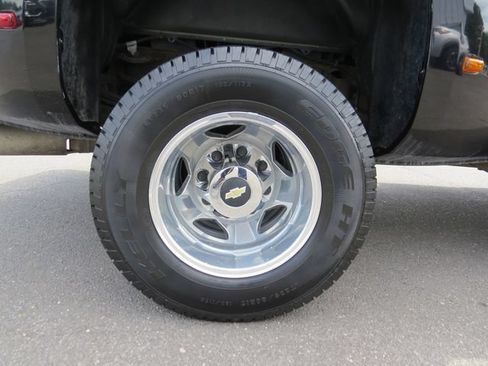 Used 2015 Chevrolet Silverado 3500 LTZ AWD/4WD image 11