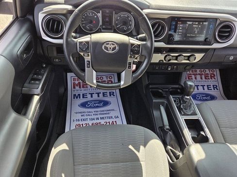 Used 2018 Toyota Tacoma SR5 image 7