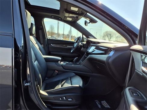 Used 2020 Cadillac XT6 Sport image 32