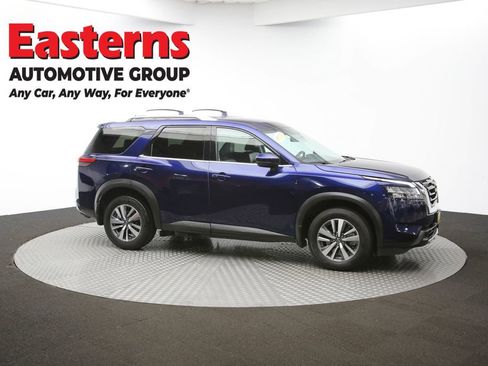 Used 2024 Nissan Pathfinder SL image 47