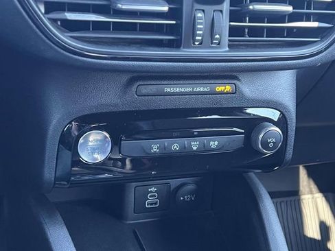 Certified 2024 Ford Escape ST-Line Select w/ Tech Pack #1 AWD/4WD image 25