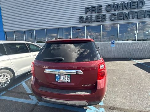 Used 2010 Chevrolet Equinox LT w/ Chrome Appearance Package FWD image 3