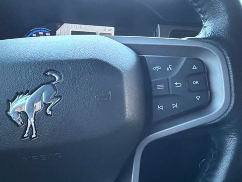 Used 2022 Ford Bronco Outer Banks w/ Sasquatch Package AWD/4WD image 24