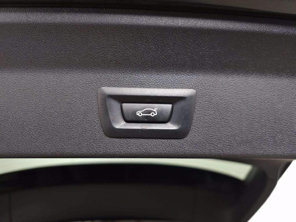 Used 2022 BMW X3 xDrive30i AWD/4WD image 8