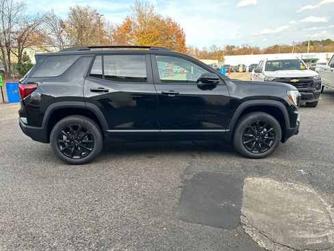 New 2026 GMC Terrain Elevation w/ Black Edition image 7