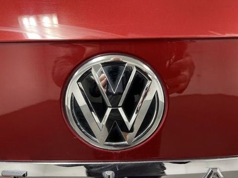 Used 2019 Volkswagen Atlas SE w/ Towing Package image 30