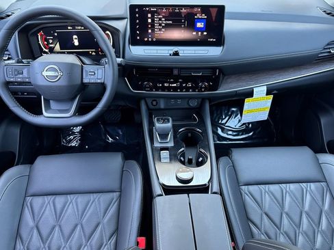 New 2026 Nissan Rogue Platinum w/ Platinum Premium Package image 10