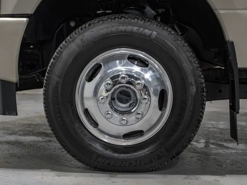 Used 2018 Ford F350 Platinum w/ Platinum Ultimate Package AWD/4WD image 64
