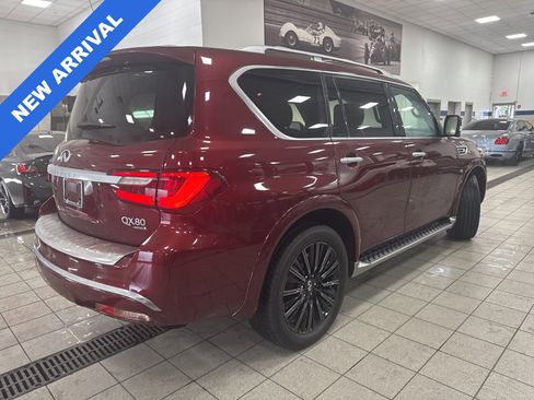 Used 2020 INFINITI QX80 Limited w/ All-Season Package image 2