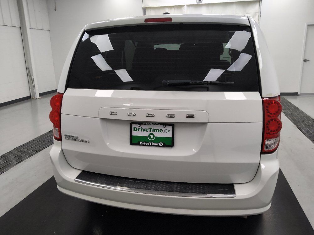 Used 2016 Dodge Grand Caravan American Value Package w/ UConnect Hands-Free Group FWD image 7