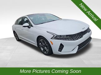 Used 2023 Kia K5 EX video 1