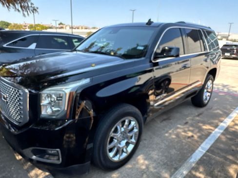 Used 2015 GMC Yukon Denali w/ Open Road Package RWD image 26
