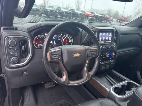 Used 2022 Chevrolet Silverado 1500 High Country w/ LPO, Dark Essentials Package image 13