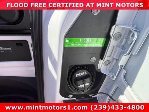 Used 2025 Mercedes-Benz Sprinter 2500 image 36