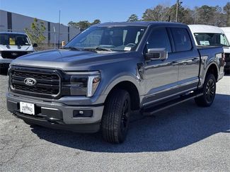 New 2025 Ford F150 Lariat w/ Equipment Group 501A Mid video 2