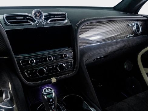 Used 2022 Bentley Bentayga Speed image 41