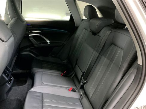 Used 2025 Audi Q5 Prestige image 28