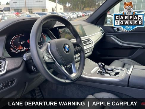Used 2022 BMW X5 xDrive40i w/ Premium Package image 11