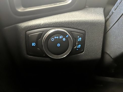 Certified 2022 Ford EcoSport SE w/ SE Convenience Package image 22