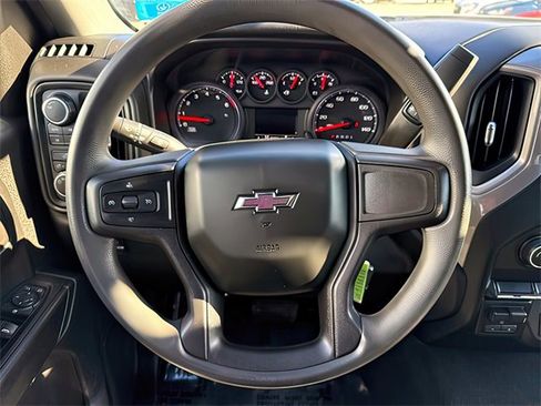 Used 2021 Chevrolet Silverado 1500 Custom Trail Boss image 24