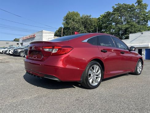 Used 2019 Honda Accord LX image 4