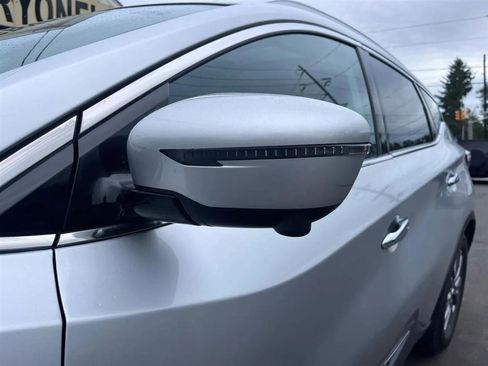 Used 2017 Nissan Murano SL w/ SL Technology Package AWD/4WD image 11