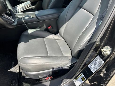 Used 2023 MAZDA MAZDA3 s FWD image 10