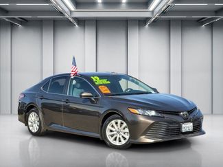 Used 2019 Toyota Camry LE video 1