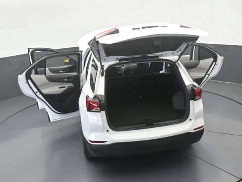 Used 2024 Chevrolet Equinox LS w/ Driver Confidence II Package FWD image 61