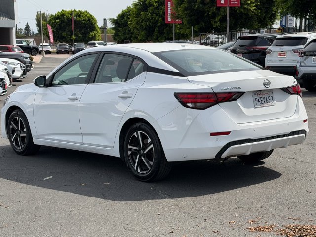 Used 2024 Nissan Sentra SV FWD image 5
