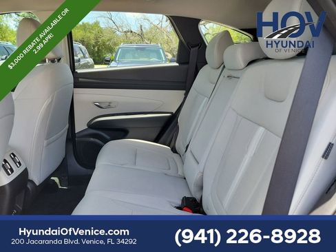 Used 2026 Hyundai Tucson SEL FWD image 13