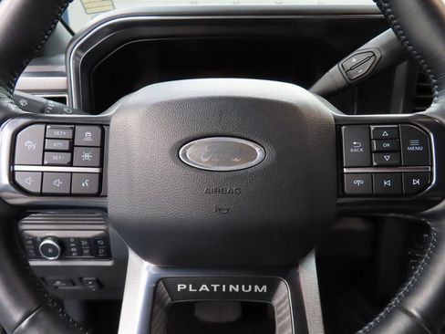 Used 2025 Ford F250 Platinum w/ FX4 Off-Road Package image 61