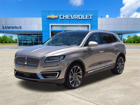 Used 2019 Lincoln Nautilus Reserve w/ Class II Trailer Tow Package FWD image 2