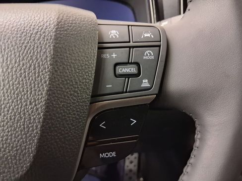 Used 2025 Toyota Camry XSE image 26