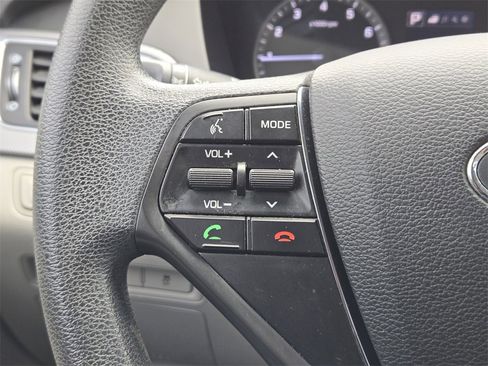 Used 2015 Hyundai Sonata SE w/ Cargo Package image 27