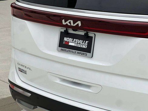 Used 2023 Kia Carnival SX Prestige FWD image 40